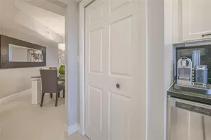 7300 Radice Ct, Lauderhill, FL 33319 - Photo 14