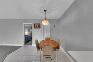 11 SW 4th Ave, Boca Raton, FL 33432 - Photo 12