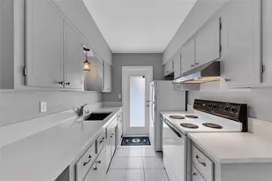 11 SW 4th Ave, Boca Raton, FL 33432 - Photo 14