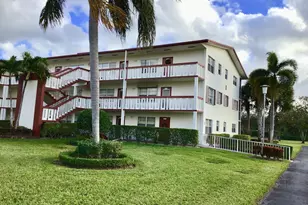 84 Brighton B, Boca Raton, FL 33434 - Photo 1