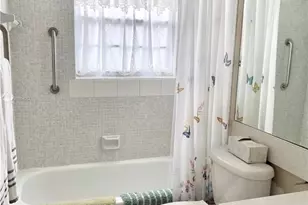 84 Brighton B, Boca Raton, FL 33434 - Photo 16