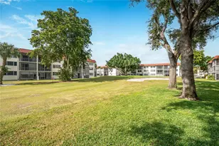 811 S Hollybrook Dr, Pembroke Pines, FL 33025 - Photo 6