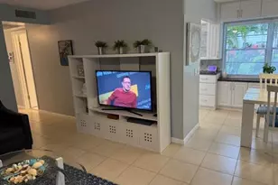 8 Tilford A, Deerfield Beach, FL 33442 - Photo 6