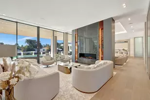 2560 Del Lago Dr, Fort Lauderdale, FL 33316 - Photo 6