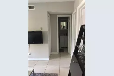 2741 NE 8th Avenue #14, Fort Lauderdale, FL 33334 - Photo 10