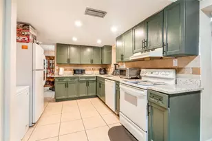 4891 NW 14th Ave, Lighthouse Point, FL 33064 - Photo 12