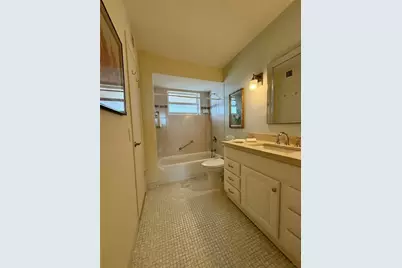 2800 NW 47th Terrace #403B, Fort Lauderdale, FL 33313 - Photo 4