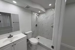 7650 W McNab Unit, Tamarac, FL 33321 - Photo 6