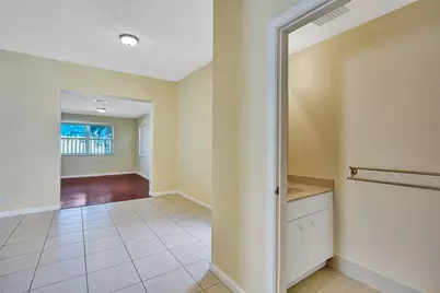 4837 NW 19th Street, Pompano Beach, FL 33063 - Photo 16