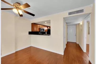 118 Royal Park Drive #4G, Fort Lauderdale, FL 33309 - Photo 12