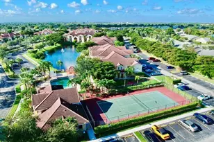 7670 Westwood Dr, Tamarac, FL 33321 - Photo 2