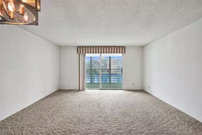131 SE 3rd Avenue #304, Dania Beach, FL 33004 - Photo 6