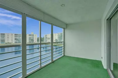 131 SE 3rd Avenue #304, Dania Beach, FL 33004 - Photo 8