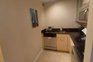 2670 E Sunrise Blvd, Fort Lauderdale, FL 33304 - Photo 18