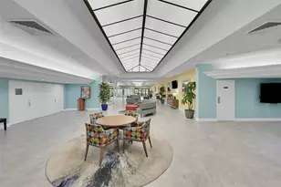 10123 Sunrise Lakes Blvd, Sunrise, FL 33322 - Photo 22