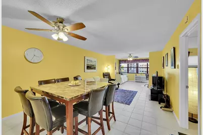 10123 Sunrise Lakes Boulevard #206, Sunrise, FL 33322 - Photo 6