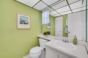 10123 Sunrise Lakes Blvd, Sunrise, FL 33322 - Photo 12