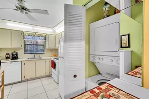 10123 Sunrise Lakes Blvd, Sunrise, FL 33322 - Photo 2