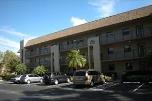 10123 Sunrise Lakes Blvd, Sunrise, FL 33322 - Photo 16