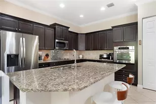 8715 NW 41st St, Cooper City, FL 33024 - Photo 6