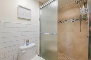 2791 N Pine Island Rd, Sunrise, FL 33322 - Photo 18