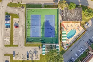 2791 N Pine Island Rd, Sunrise, FL 33322 - Photo 32