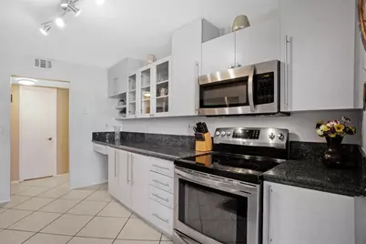 200 Leslie Drive #915, Hallandale Beach, FL 33009 - Photo 4