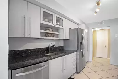 200 Leslie Drive #915, Hallandale Beach, FL 33009 - Photo 6