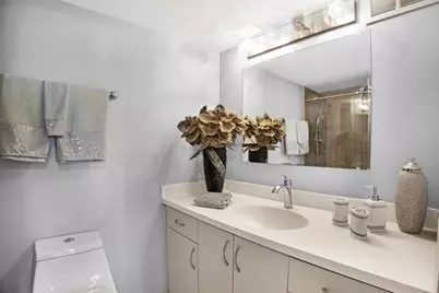 200 Leslie Drive #915, Hallandale Beach, FL 33009 - Photo 24