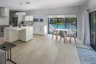 1121 Bel Air Dr, Boca Raton, FL 33487 - Photo 10