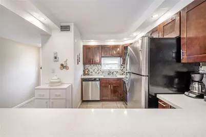 411 S Hollybrook Drive #203, Pembroke Pines, FL 33025 - Photo 10