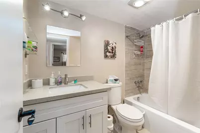 411 S Hollybrook Drive #203, Pembroke Pines, FL 33025 - Photo 8