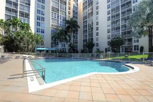 1391 S Ocean Blvd, Pompano Beach, FL 33062 - Photo 20