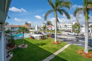 1110 N Riverside Dr, Pompano Beach, FL 33062 - Photo 10