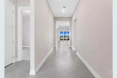 10390 Northbrook Circle, West Palm Beach, FL 33412 - Photo 12