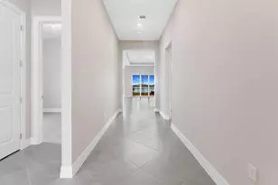 10390 Northbrook Cir, West Palm Beach, FL 33412 - Photo 12