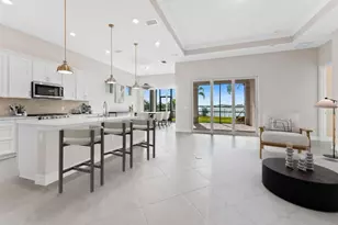 10390 Northbrook Cir, West Palm Beach, FL 33412 - Photo 2