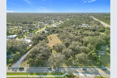 995 Old Dixie Highway, Vero Beach, FL 32962 - Photo 2