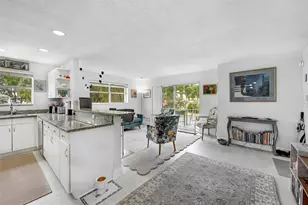 2715 NE 49th St, Fort Lauderdale, FL 33308 - Photo 8