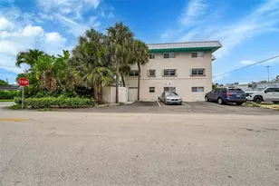 2715 NE 49th St, Fort Lauderdale, FL 33308 - Photo 4