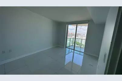 150 Sunny Isles Beach #1402, Sunny Isles Beach, FL 33160 - Photo 6