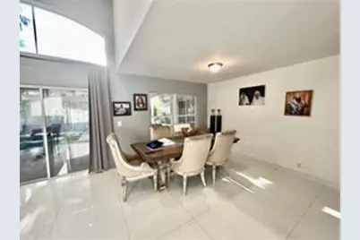 4972 SW 35th Terrace, Fort Lauderdale, FL 33312 - Photo 4
