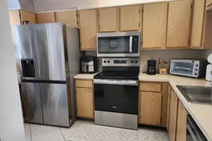 11358 Taft St, Hollywood, FL 33026 - Photo 6