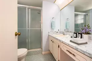 9460 Sunrise Lake Blvd Unit, Sunrise, FL 33322 - Photo 24