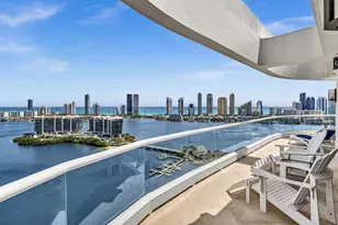 7000 Island Blvd, Aventura, FL 33160 - Photo 10