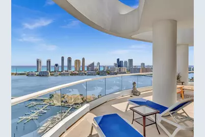 7000 Island Boulevard #PH-06, Aventura, FL 33160 - Photo 2