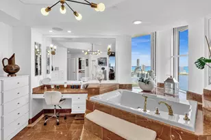 7000 Island Blvd, Aventura, FL 33160 - Photo 38