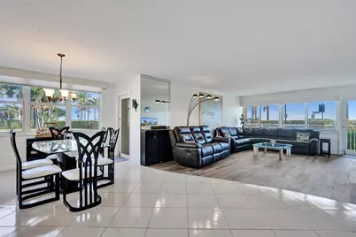 328 N Ocean Boulevard #101, Pompano Beach, FL 33062 - Photo 2