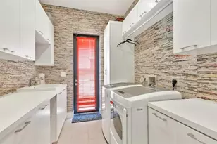 404 NE 13th Ave, Fort Lauderdale, FL 33301 - Photo 14