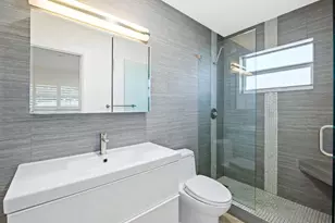 2200 NE 36th St, Fort Lauderdale, FL 33308 - Photo 24